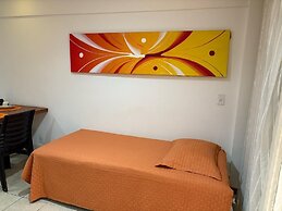 Mirador Suites Beira Mar com Piscina