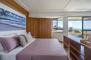 Mirador Suites Beira Mar com Piscina