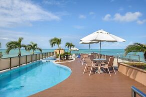 Mirador Suites Beira Mar com Piscina