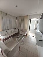 Mirador Suites Beira Mar com Piscina