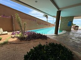 Mirador Suites Beira Mar com Piscina