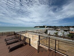 Mirador Suites Beira Mar com Piscina