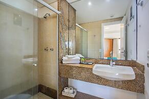 Mirador Suites Beira Mar com Piscina