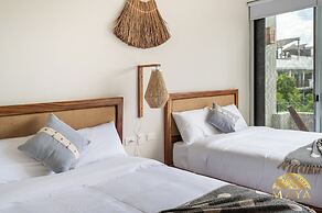 NHOA 305C Lux 1BR Pool View Aldea Zama