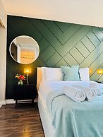 Panorama Suites-Fort York