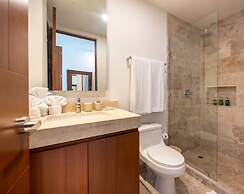 NHOA 307A Lux 2BR Pool View Aldea Zama