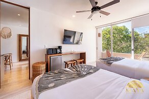 NHOA 307A Lux 2BR Pool View Aldea Zama