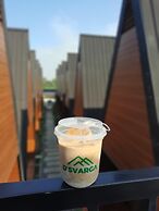 Dsvarga Glamping