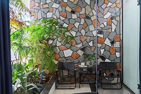 Greenview City Hotel