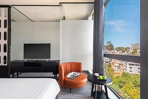 Greenview City Hotel