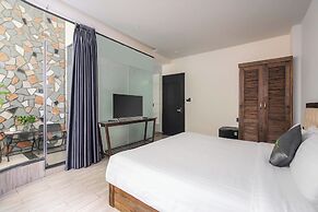 Greenview City Hotel