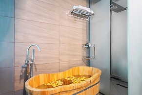 Greenview City Hotel