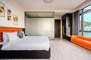 Greenview City Hotel