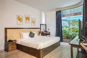 Greenview City Hotel