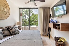 NHOA 309B Lux 1BR  Pool View Aldea Zama