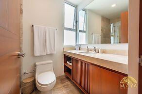 NHOA 311A Lux 2BR Pool View Aldea Zama