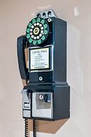 Sinatra Fun 5BD Home Huge Pool Game Room