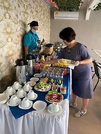 ArisSha Boutique Hotel