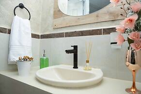 ArisSha Boutique Hotel