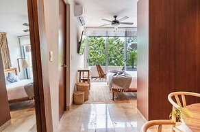 NHOA 311B Lux 1BR Pool View Aldea Zama