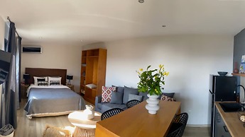 Room-cactus Suberb Suite With Private Po