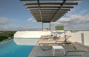 Comfortable, Spacious Penthouse- 2 Bedrooms- 7 People