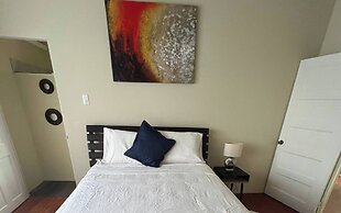 Zenbreak The Tree House Apartment