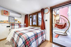 Galata Five Apartment