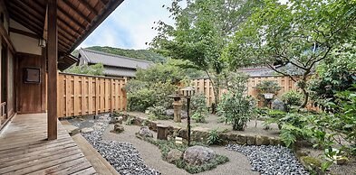 Izumigaya Craft Inn WARAKU