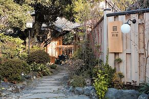 Izumigaya Craft Inn WARAKU