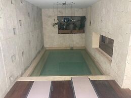 Private Pool - 1 Bedroom Condo - 2 To 4 People