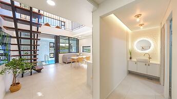 Gangneung Staydasiolgae Poolvillapension