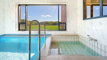 Gangneung Staydasiolgae Poolvillapension