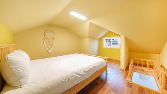 Gangneung Staydasiolgae Poolvillapension