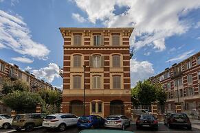 Crocetta Nest by Wonderful Italy