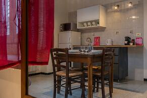 Crocetta Nest by Wonderful Italy