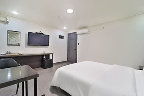 Anyang Livera