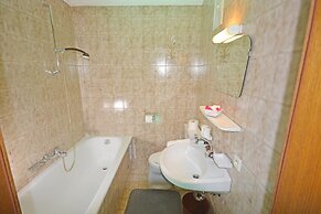 Charming Apartment in Arzl im Pitztal With 2 Bubble Baths