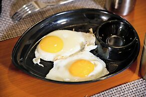 VILLA GRAND HOTEL NEAR BENGALURU AIRPORT