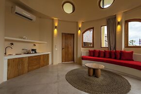 Nuanu Suites & Accommodations