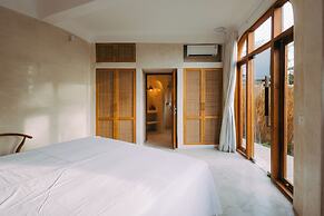 Nuanu Suites & Accommodations