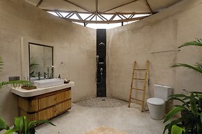 Nuanu Suites & Accommodations