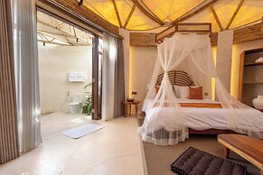 Nuanu Suites & Accommodations