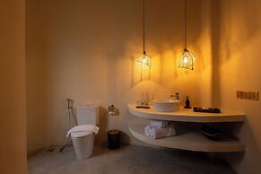 Nuanu Suites & Accommodations