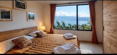 B&B Incanto golden place