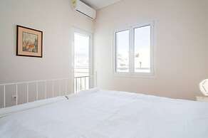 Neos Kosmos 1Bd Apt with Stunning Views