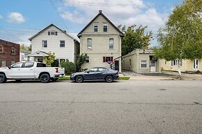 13 Mi to Buffalo: Cozy Apartment in Depew!