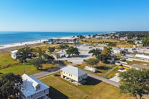 Peaceful Setting w/ Coastal Views: Gulfport Haven