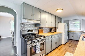 Large Yard & Fire Pit: Pet-friendly Ravenna Home!