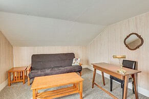 Large Yard & Fire Pit: Pet-friendly Ravenna Home!